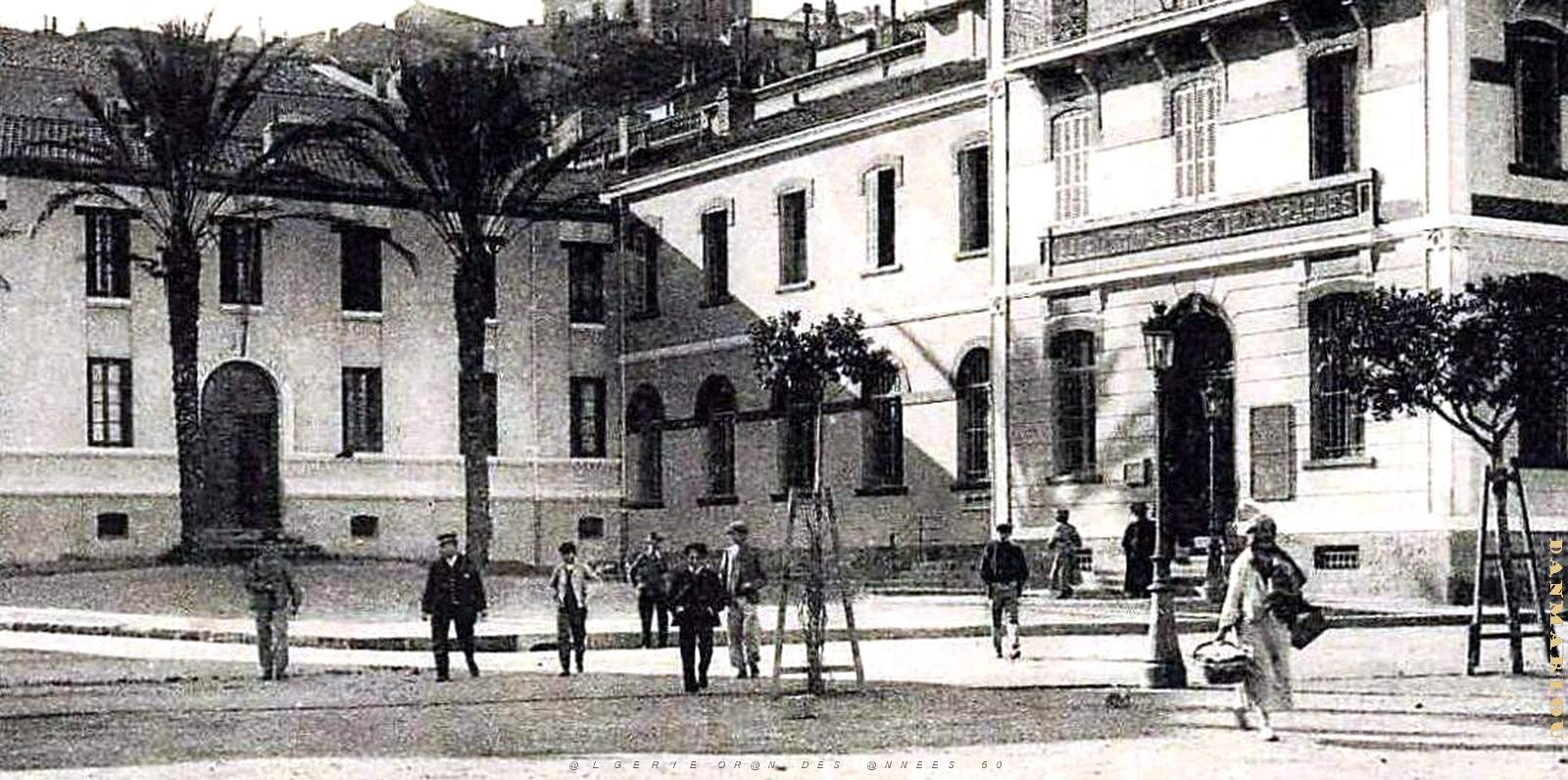2865- Philippeville - Poste et Douane2 - 1916.jpg